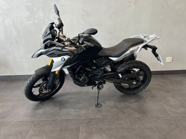 Com G 310 GS Triple Black, BMW chega a 50 mil motos feitas no Brasil - MOTOO